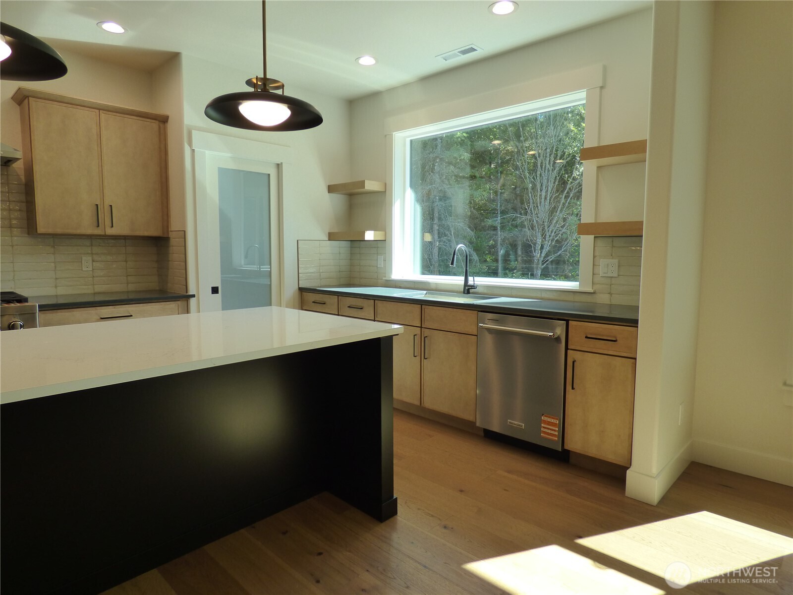 6629 Shadow Creek Lane NE, Olympia, WA 98516