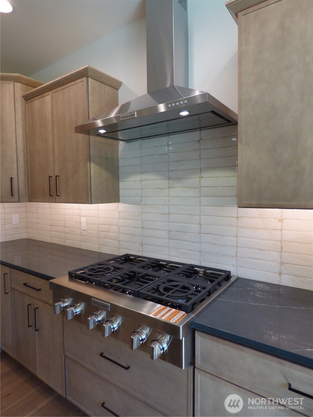 6629 Shadow Creek Lane NE, Olympia, WA 98516