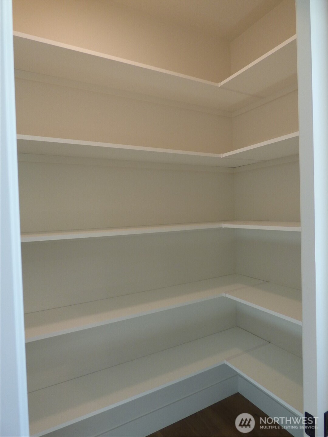 6629 Shadow Creek Lane NE, Olympia, WA 98516