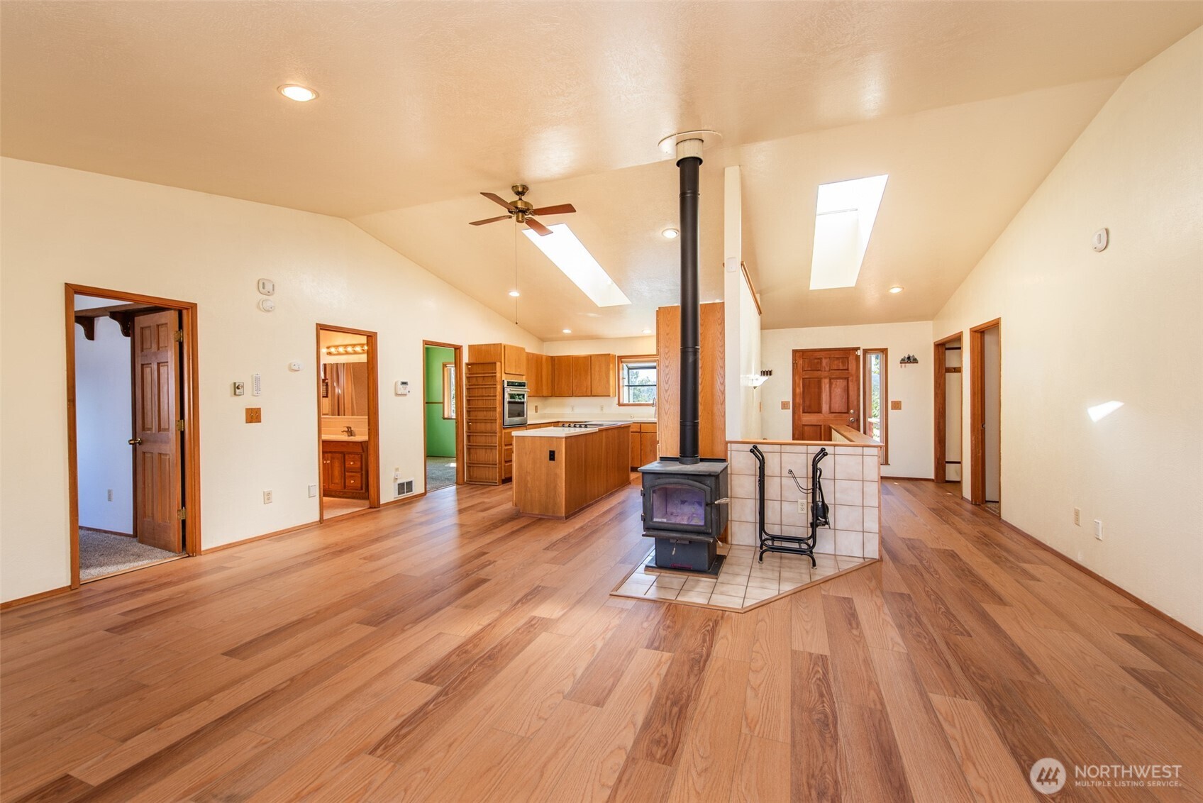 997 Old Olympic Highway , Port Angeles, WA 98362