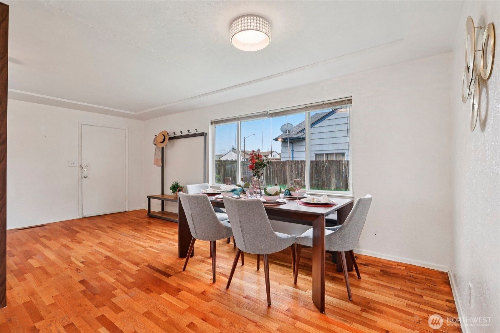 10316 Becker Drive SW, Lakewood, WA 98499