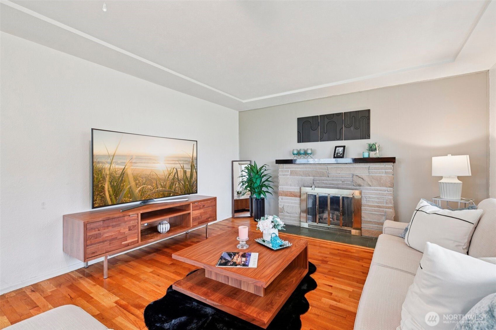 10316 Becker Drive SW, Lakewood, WA 98499