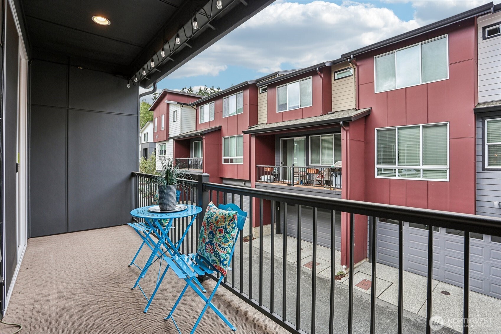 610 237th Place SE #B, Bothell, WA 98021