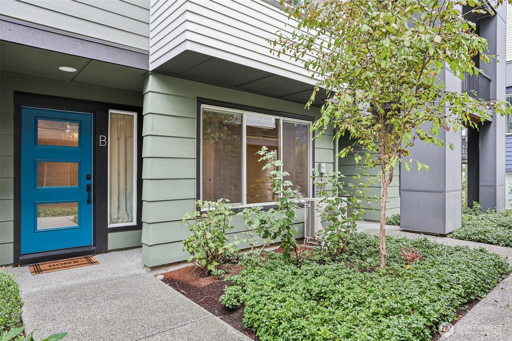 610 237th Place SE #B, Bothell, WA 98021