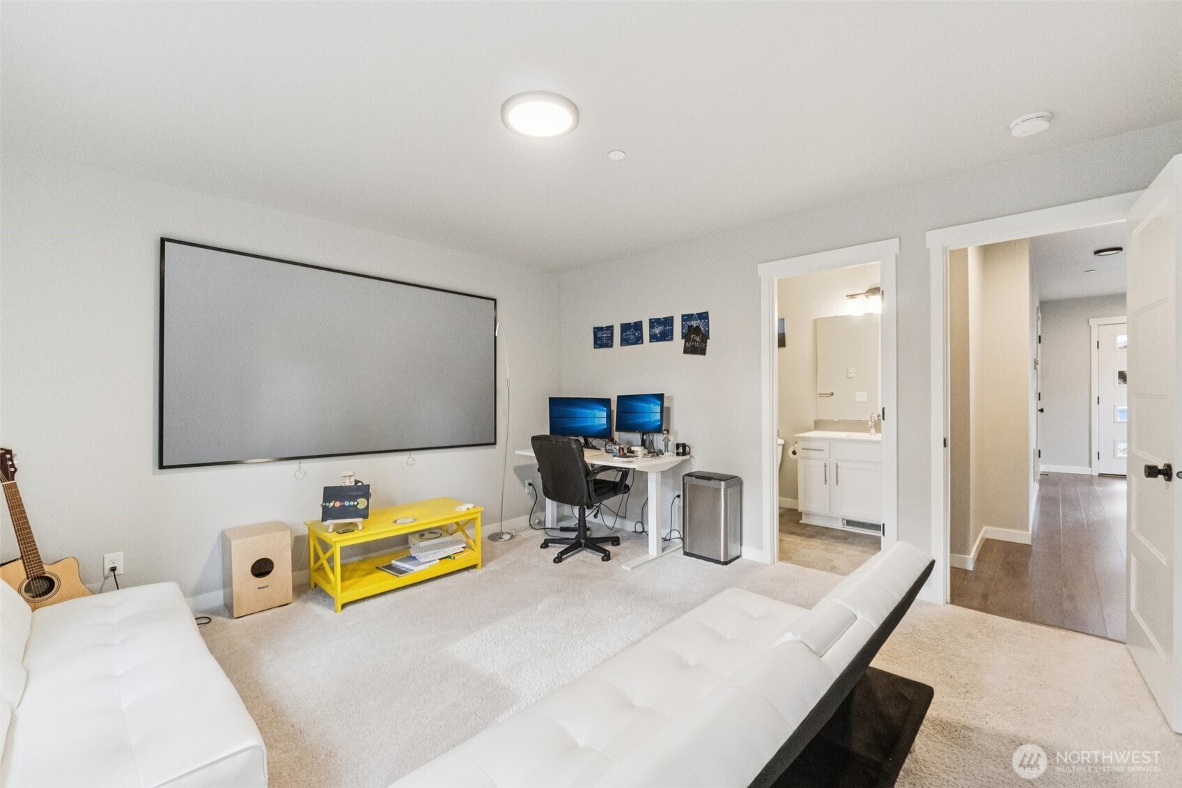 13717 Admiralty Way #J1, Lynnwood, WA 98087