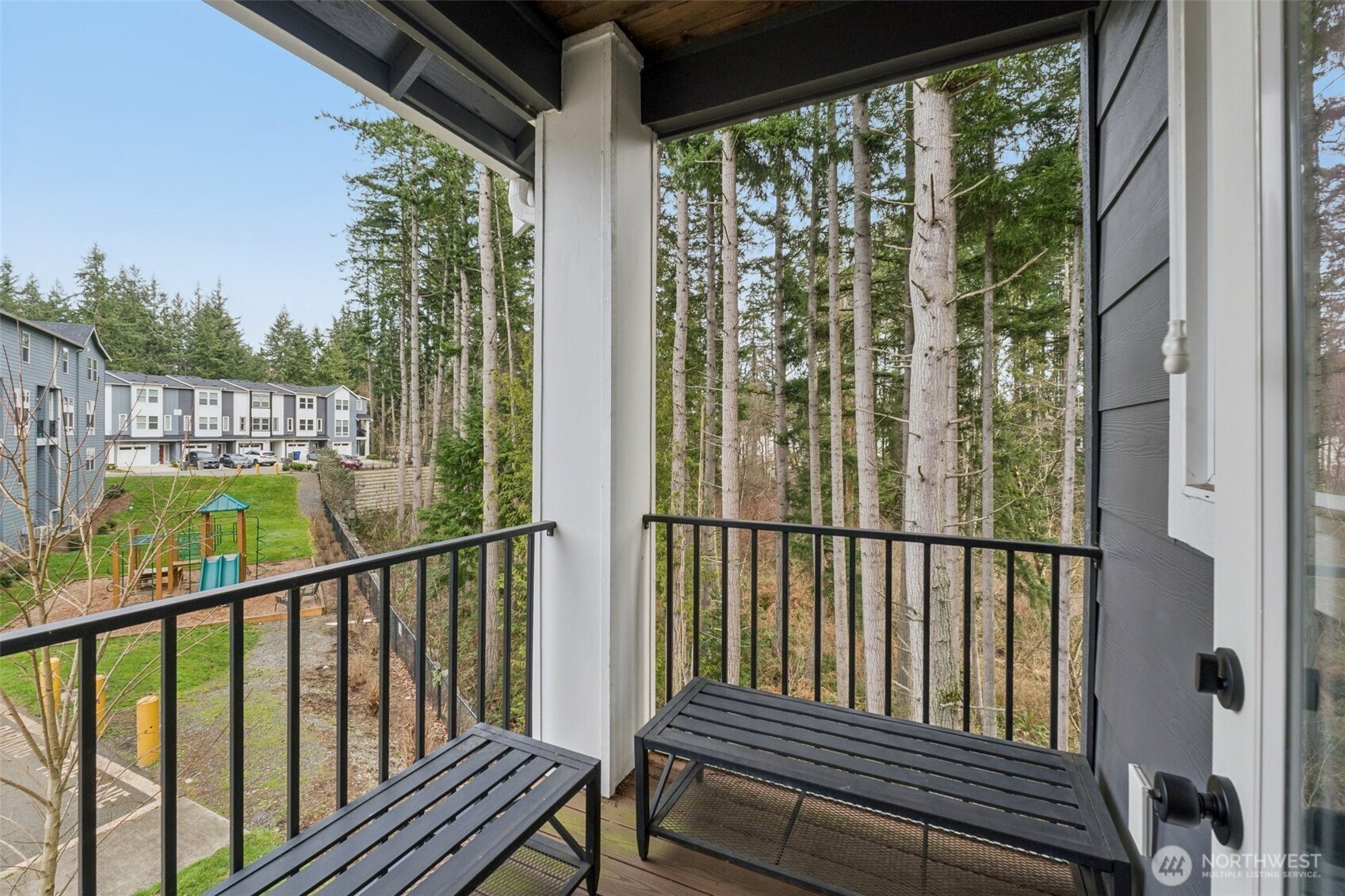 13717 Admiralty Way #J1, Lynnwood, WA 98087