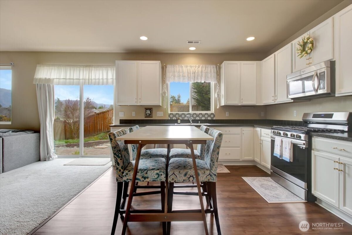 5488 Buckhorn Way , Mount Vernon, WA 98273