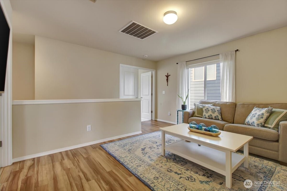 5488 Buckhorn Way , Mount Vernon, WA 98273