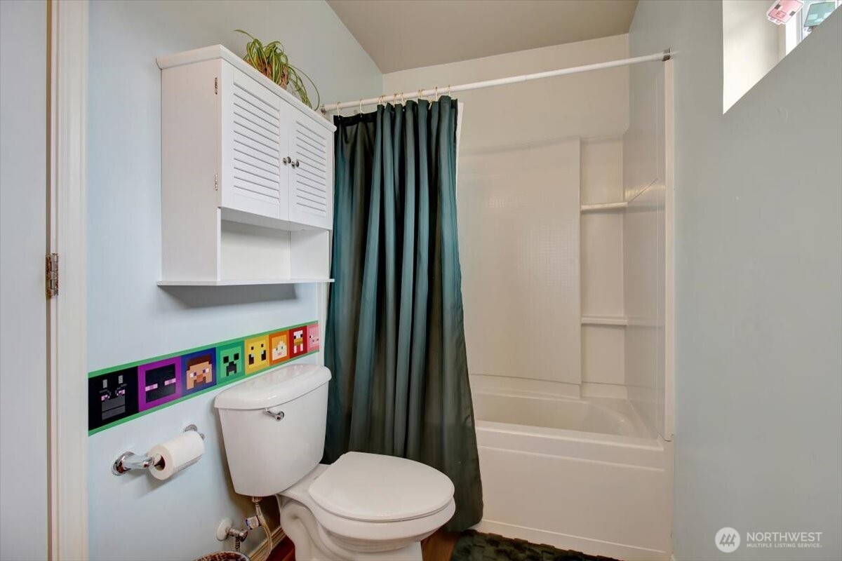 5488 Buckhorn Way , Mount Vernon, WA 98273