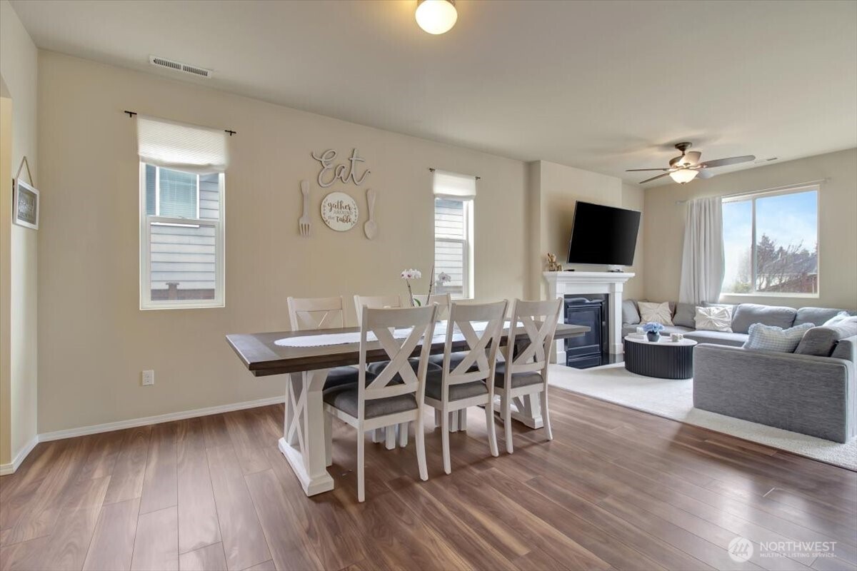 5488 Buckhorn Way , Mount Vernon, WA 98273