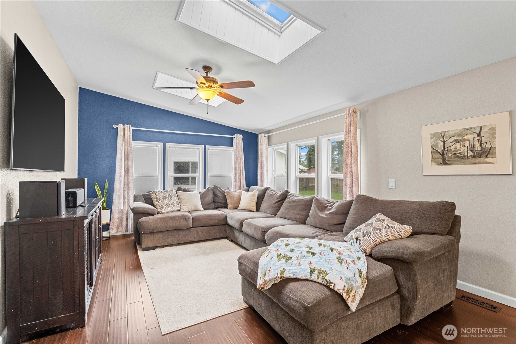 22408 65th Avenue E, Spanaway, WA 98387