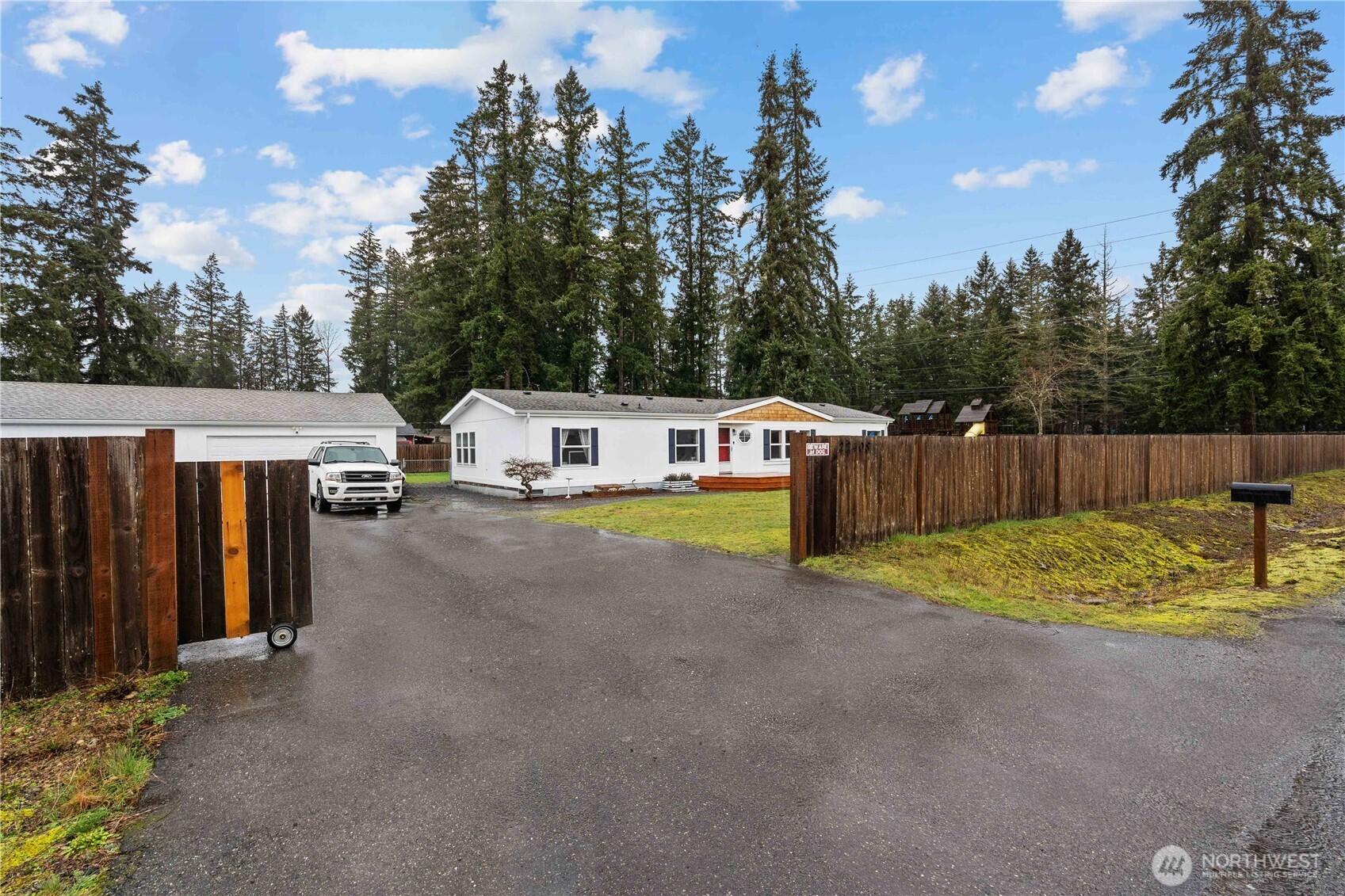 22408 65th Avenue E, Spanaway, WA 98387