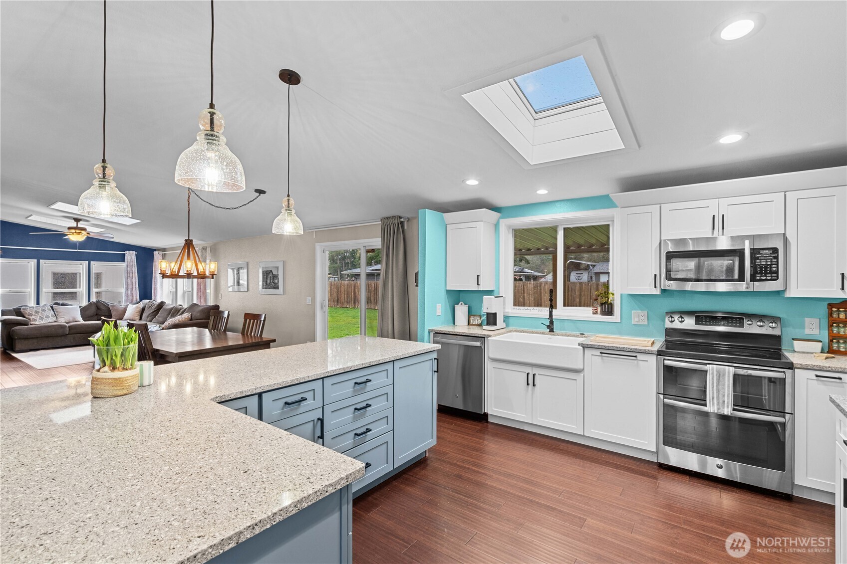 22408 65th Avenue E, Spanaway, WA 98387