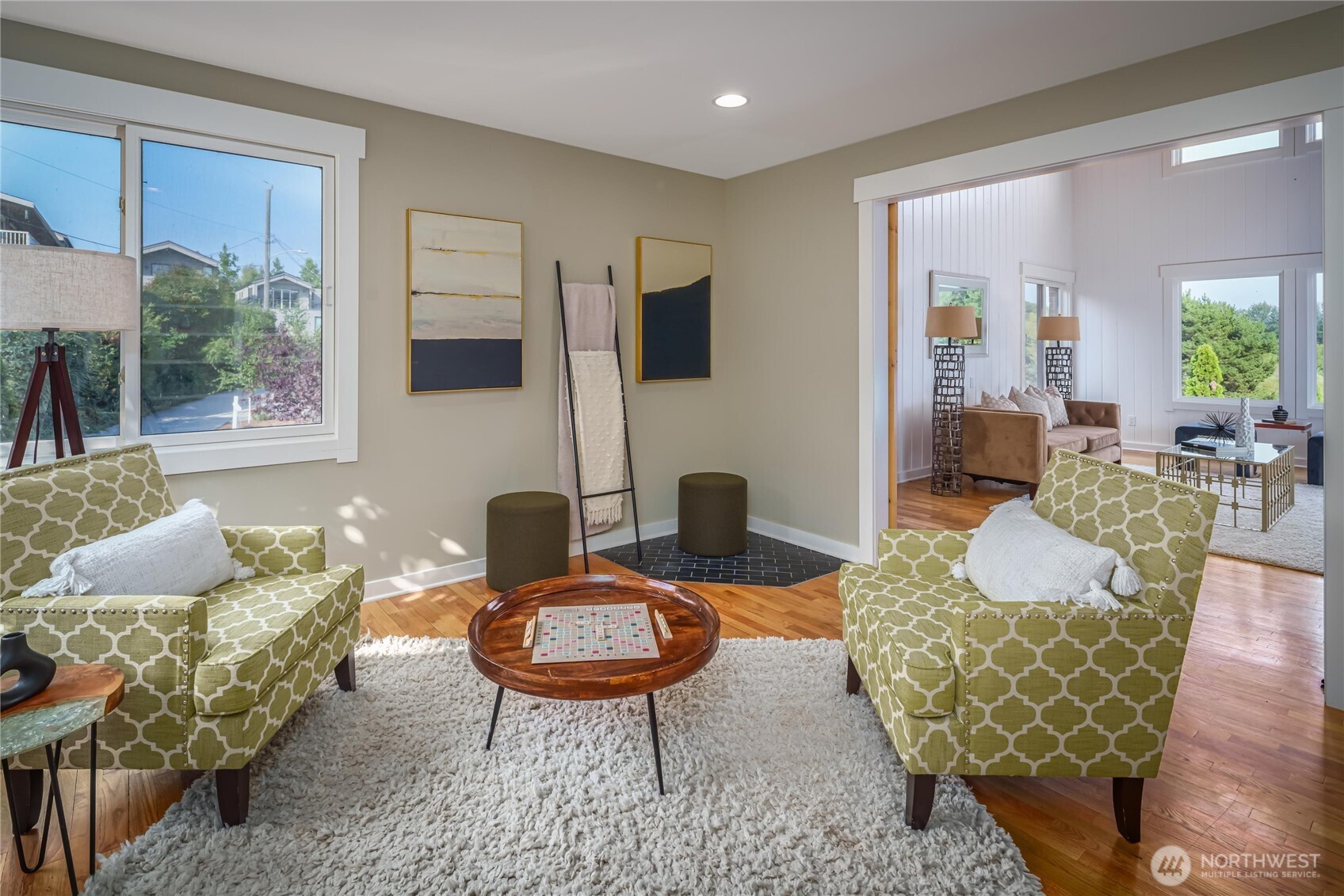 937 N 71st Street , Seattle, WA 98103