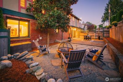 937 N 71st Street , Seattle, WA 98103 - Photo 5