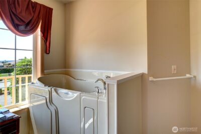 2907 Narrows Place , Tacoma, WA 98407 - Photo 16