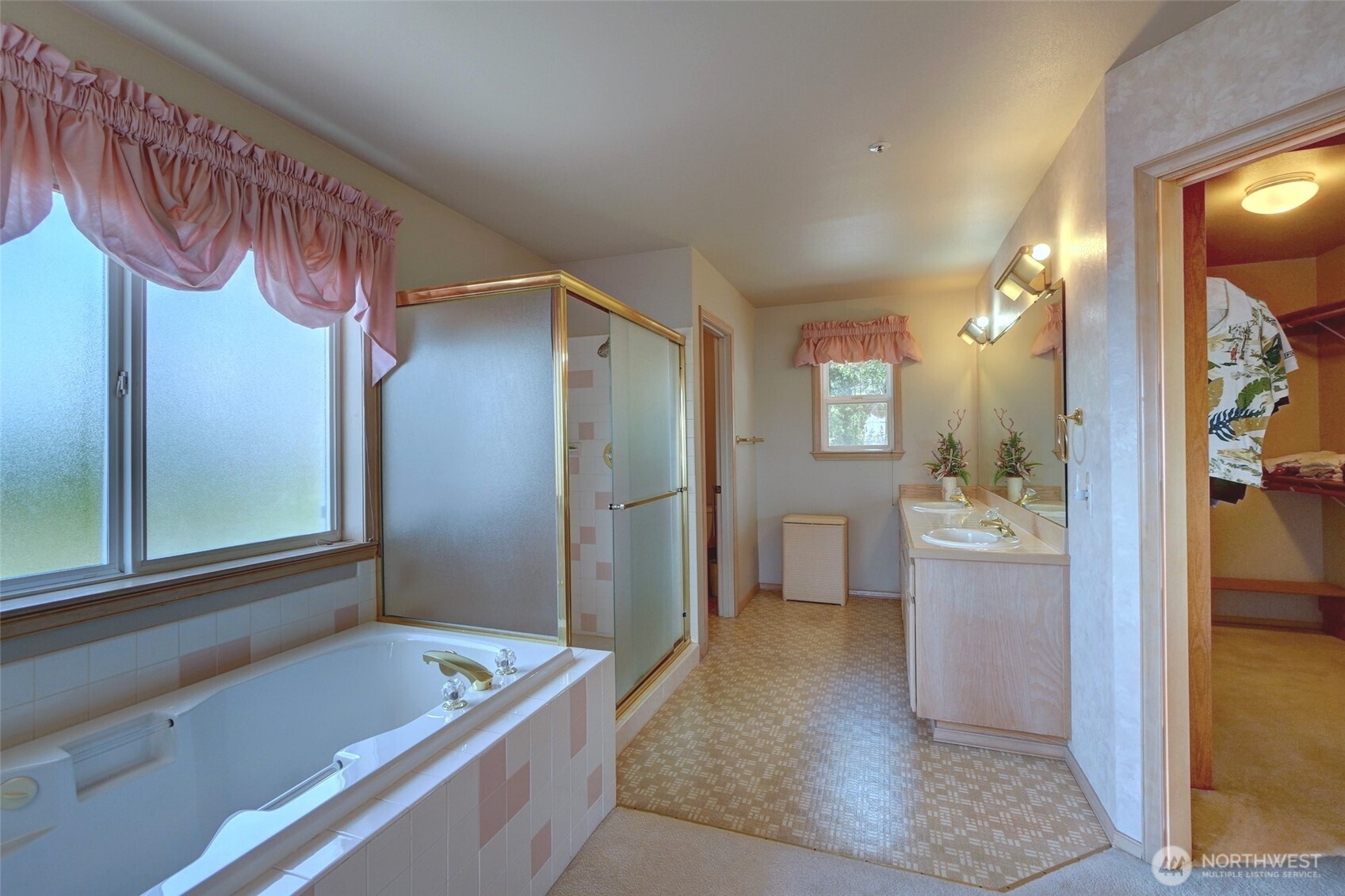 2907 Narrows Place , Tacoma, WA 98407