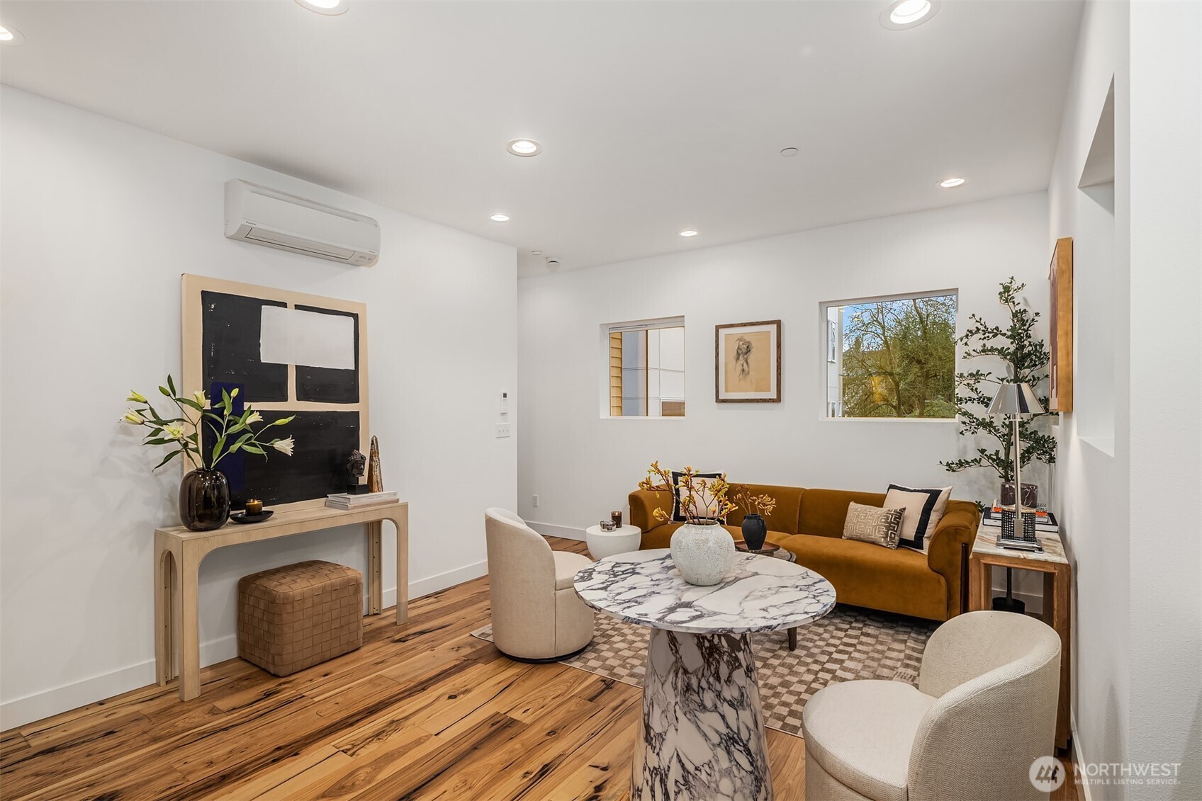 1827 14th Avenue #B, Seattle, WA 98122