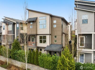 16329 Main View Lane NE, Duvall, WA 98019-8648