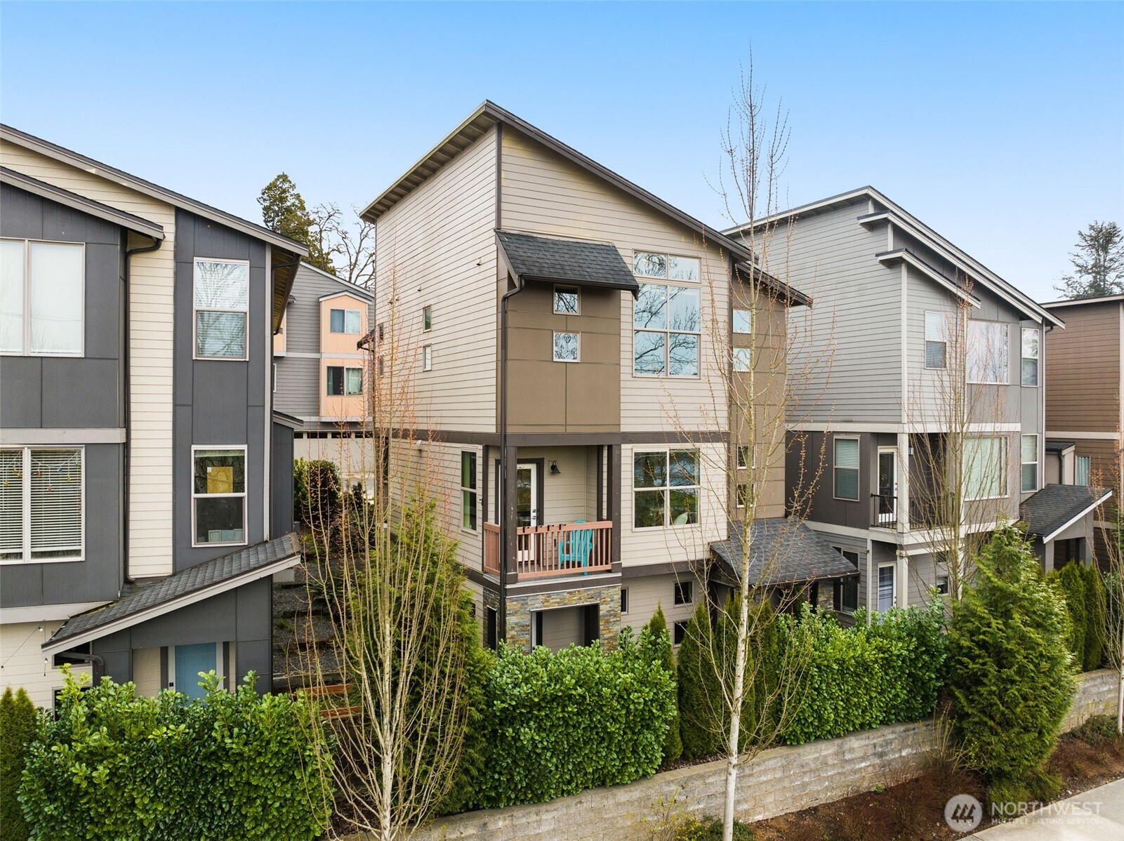 16329 Main View Lane NE, Duvall, WA 98019-8648