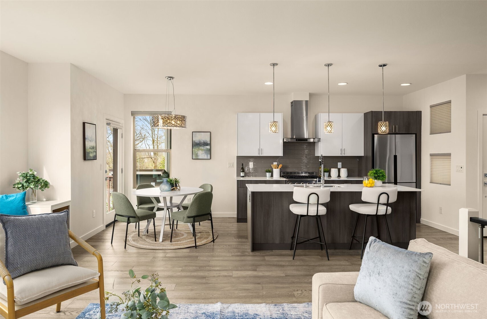 16329 Main View Lane NE, Duvall, WA 98019-8648