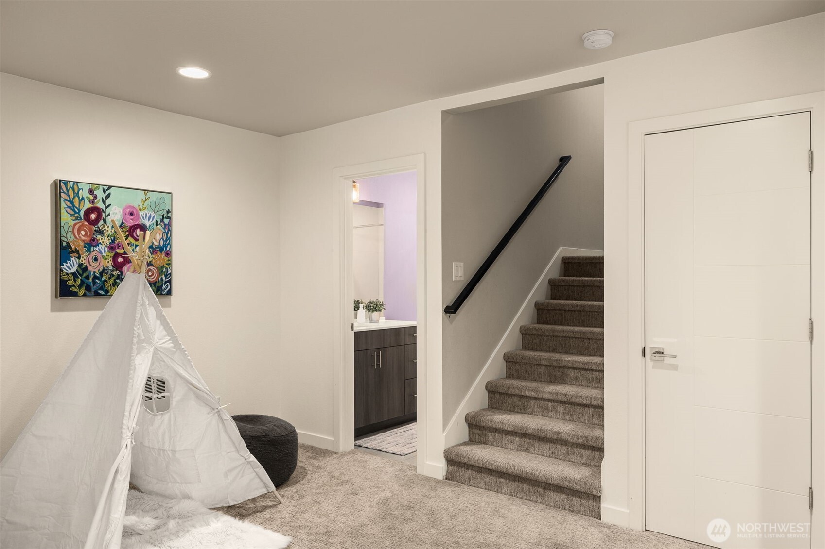 16329 Main View Lane NE, Duvall, WA 98019-8648