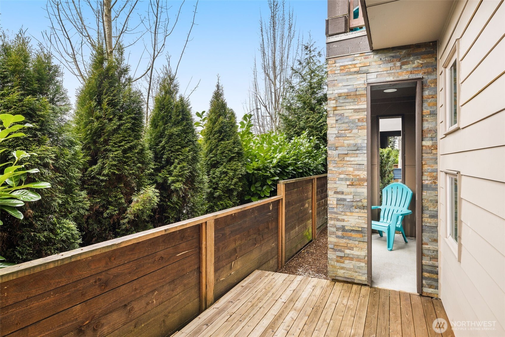 16329 Main View Lane NE, Duvall, WA 98019-8648