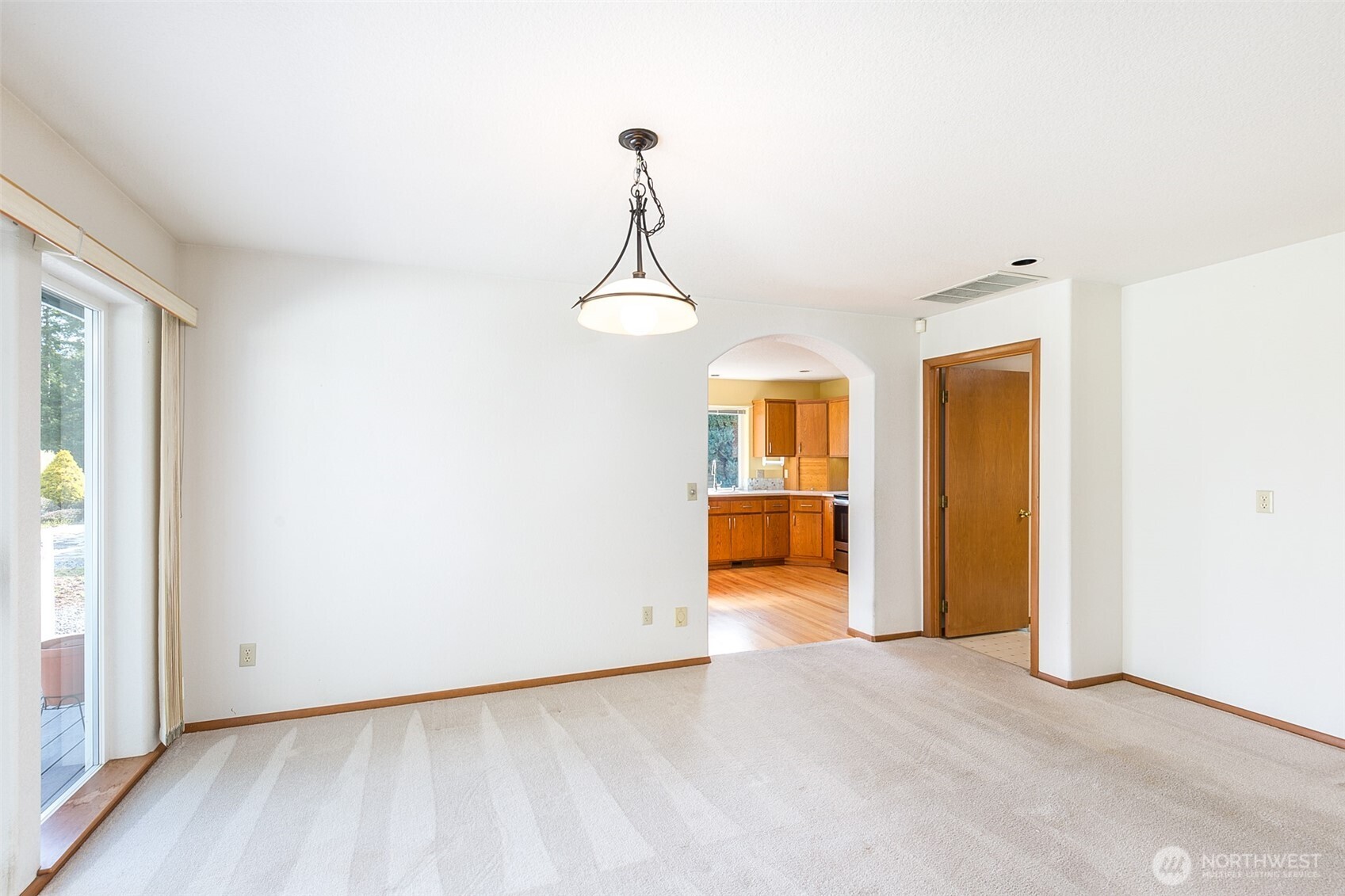 170 Hurricane Ridge Drive , Sequim, WA 98382