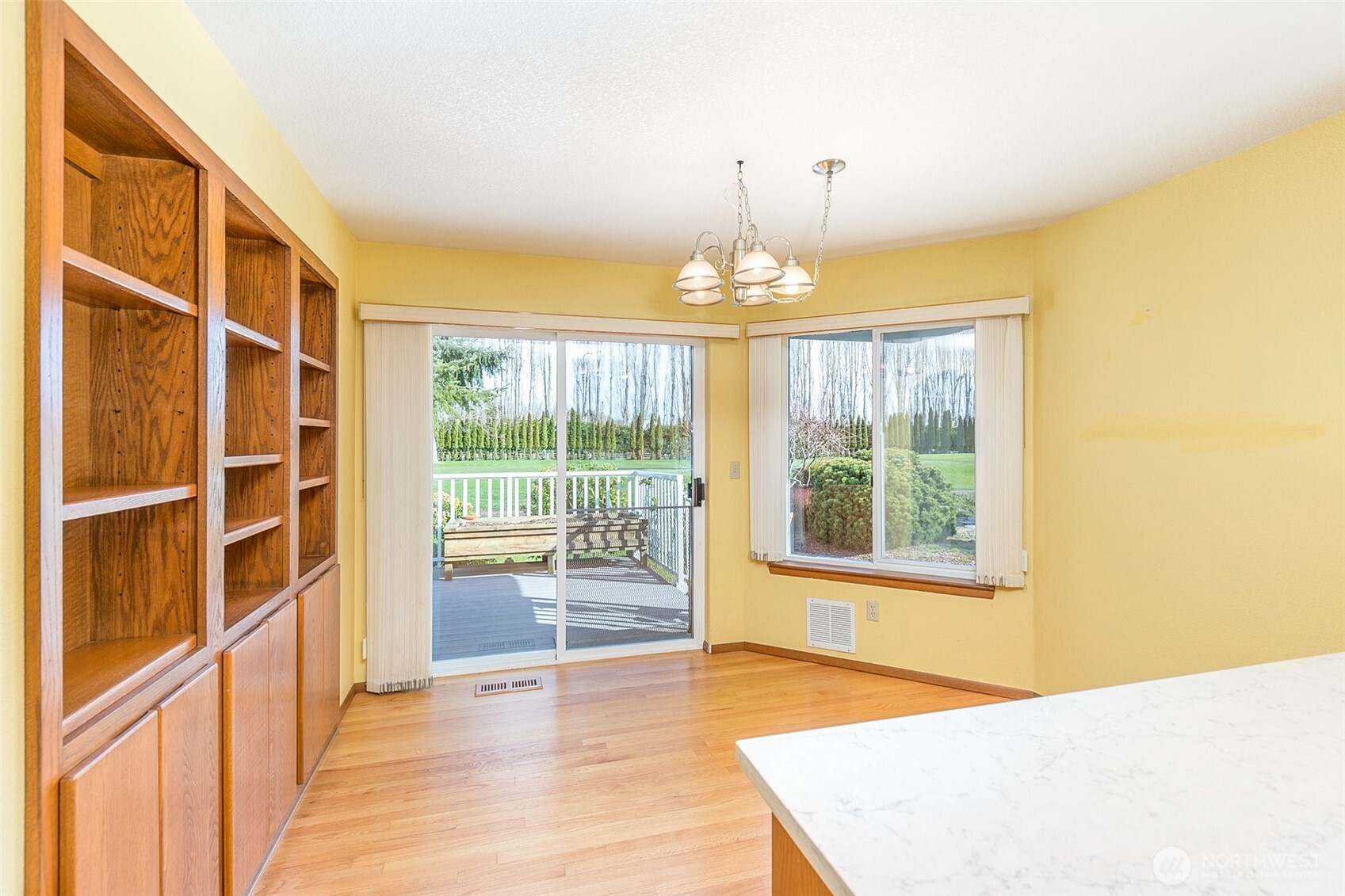 170 Hurricane Ridge Drive , Sequim, WA 98382