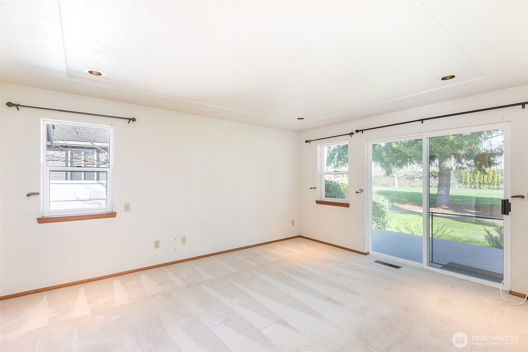 170 Hurricane Ridge Drive , Sequim, WA 98382