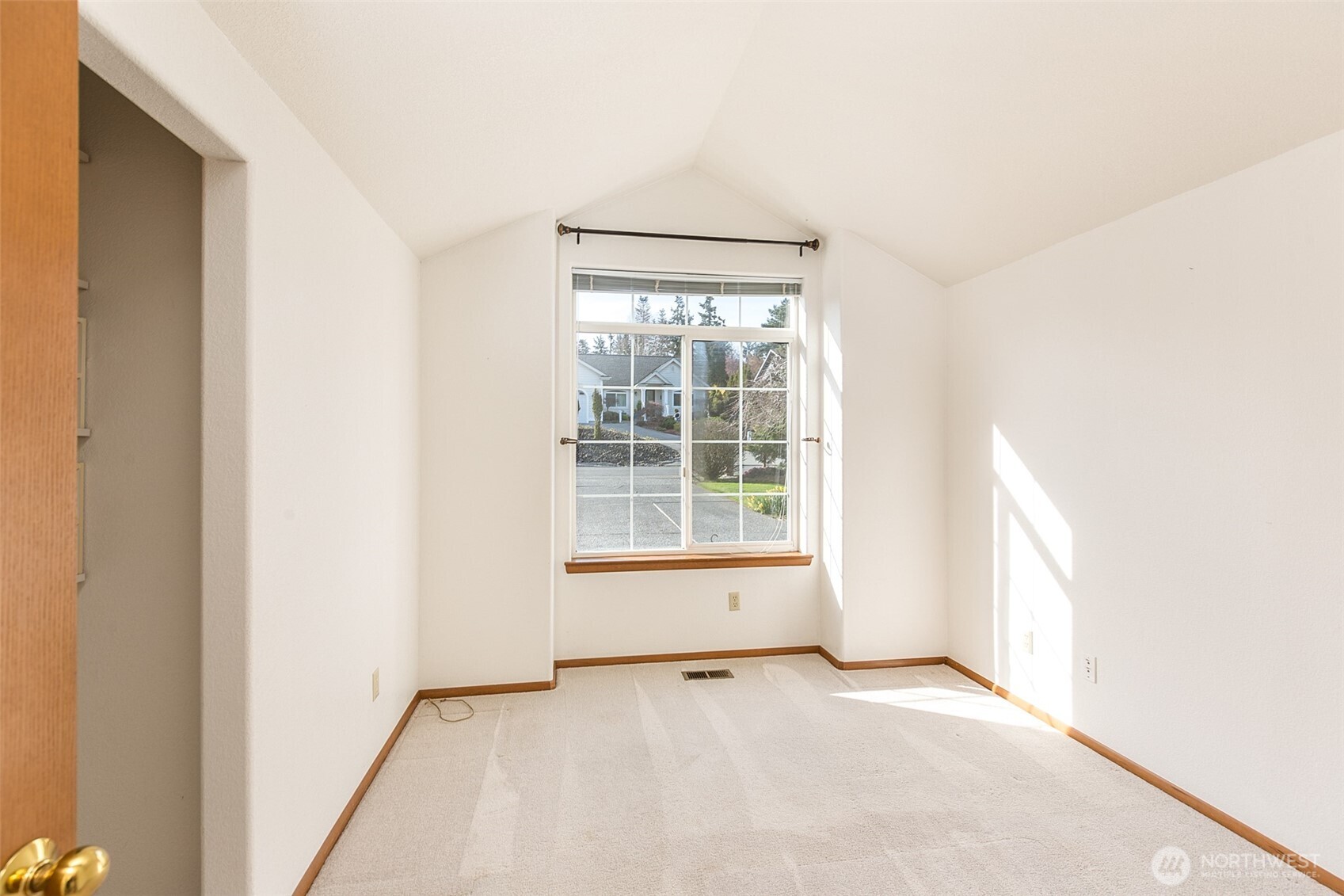 170 Hurricane Ridge Drive , Sequim, WA 98382