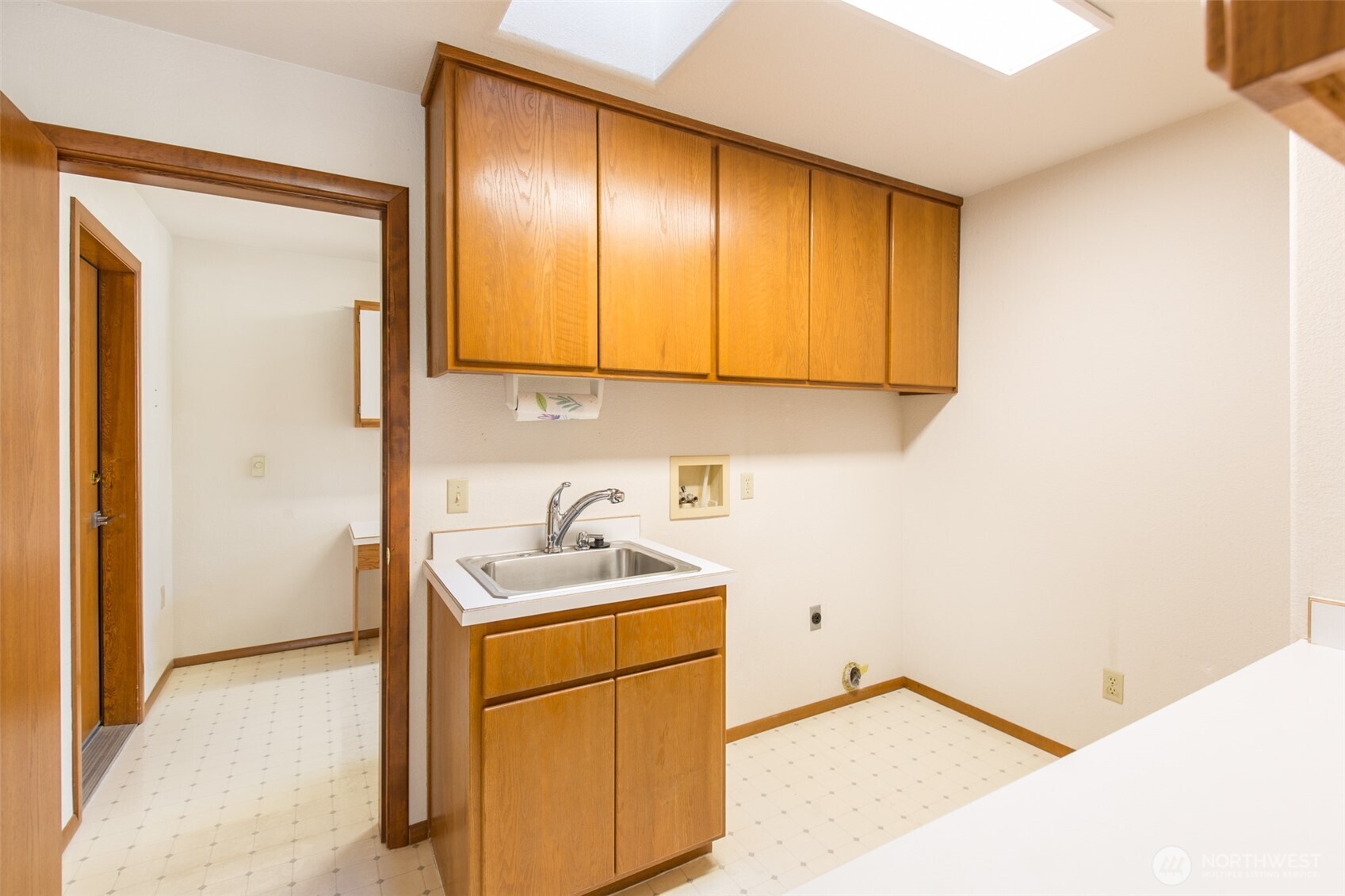 170 Hurricane Ridge Drive , Sequim, WA 98382