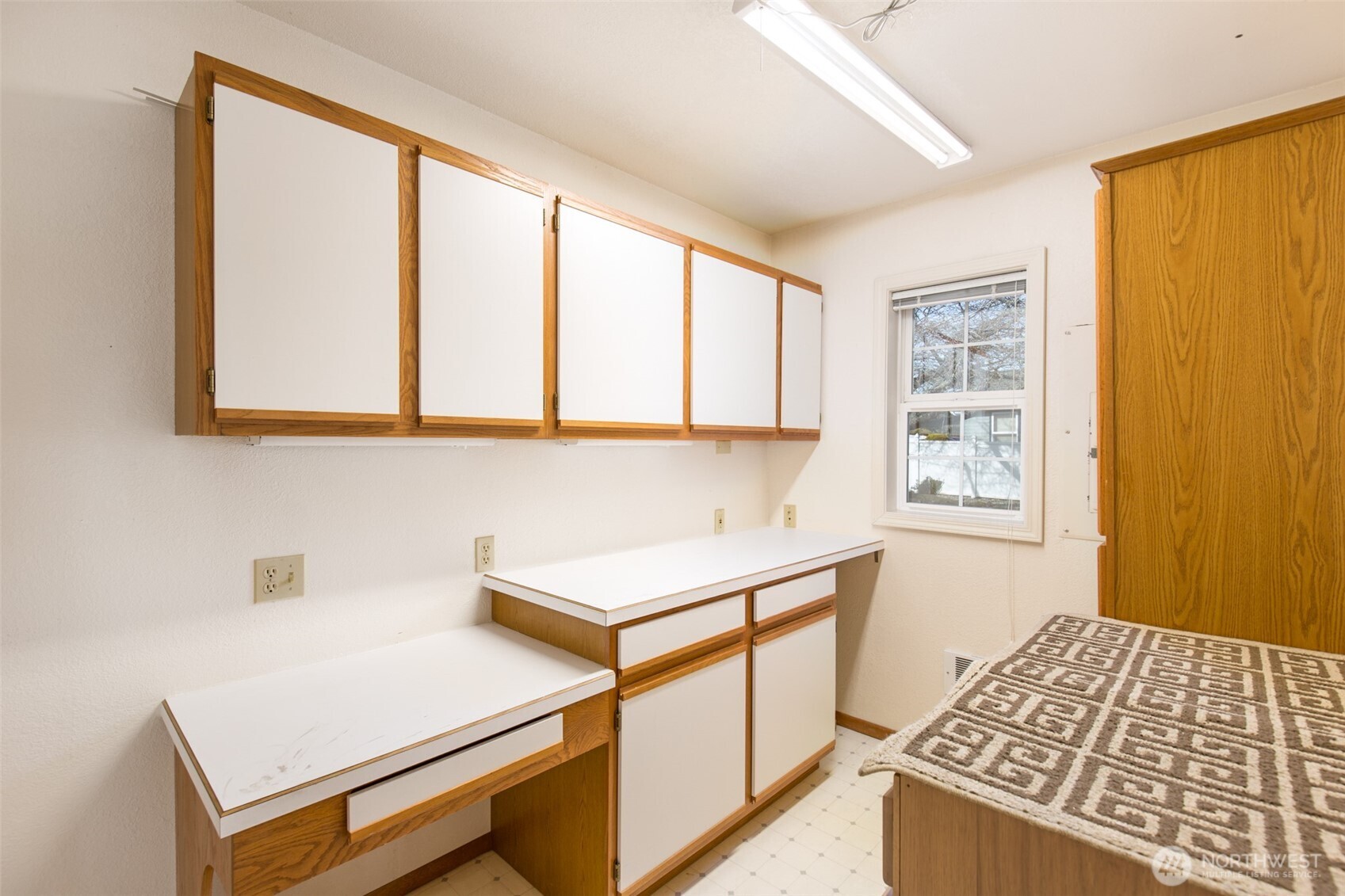 170 Hurricane Ridge Drive , Sequim, WA 98382