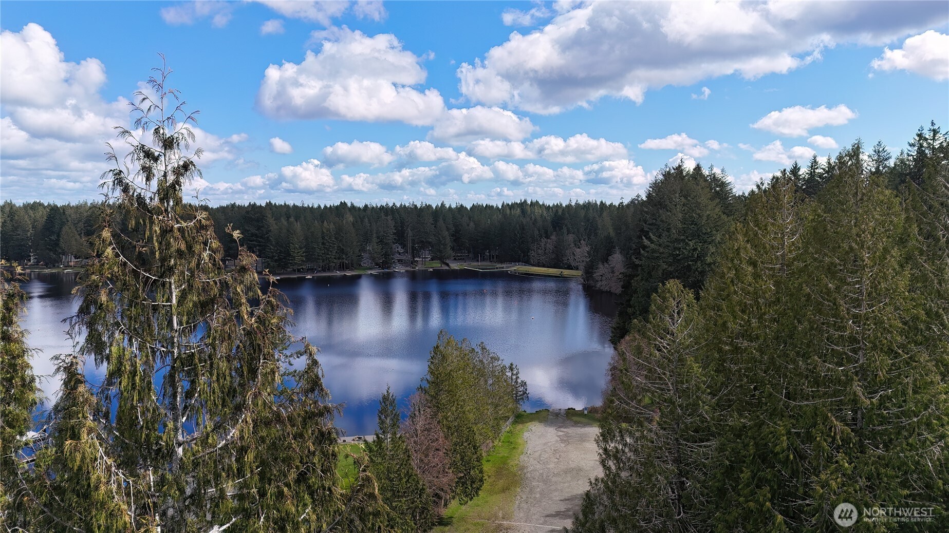 501 E Saint Andrews Drive , Shelton, WA 98584