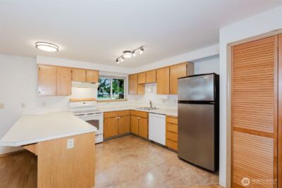 501 E Saint Andrews Drive , Shelton, WA 98584 - Photo 11