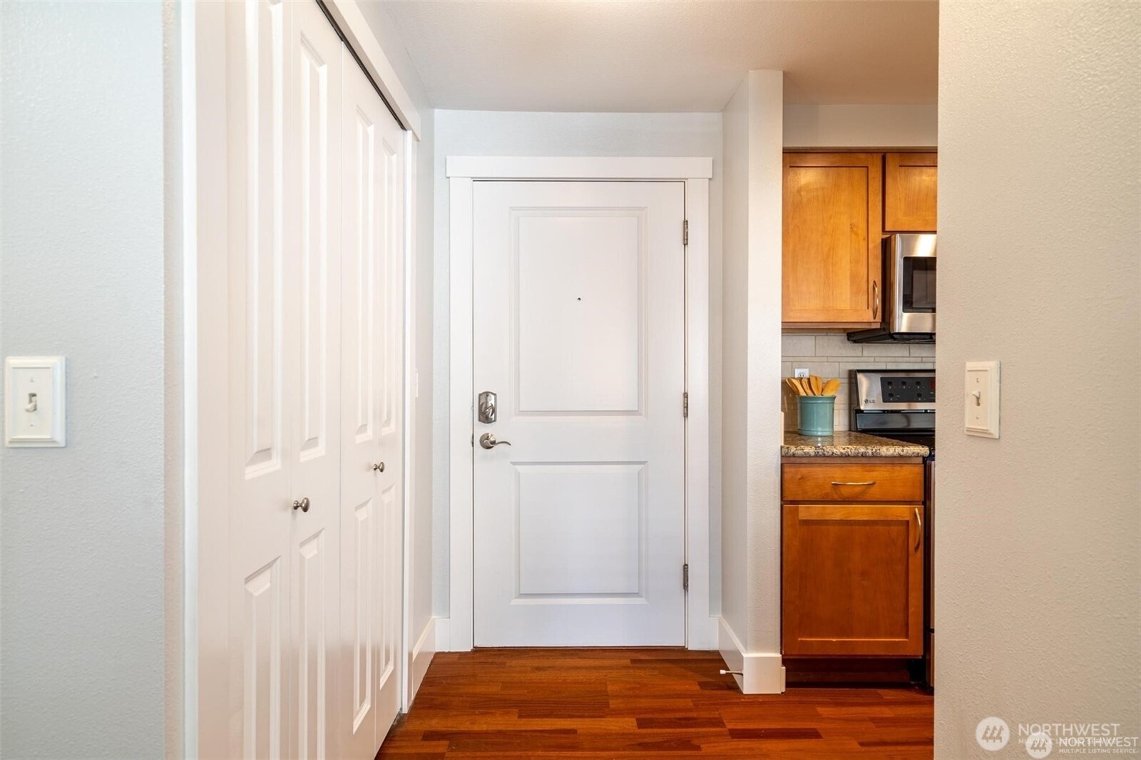 25 N Broadway Street #301, Tacoma, WA 98403