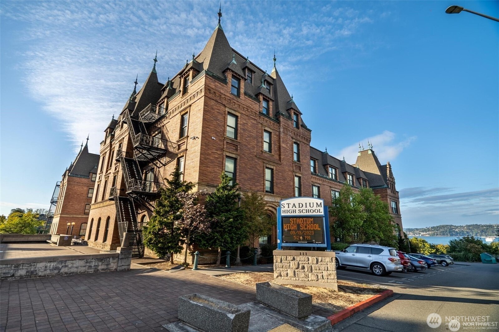 25 N Broadway Street #301, Tacoma, WA 98403