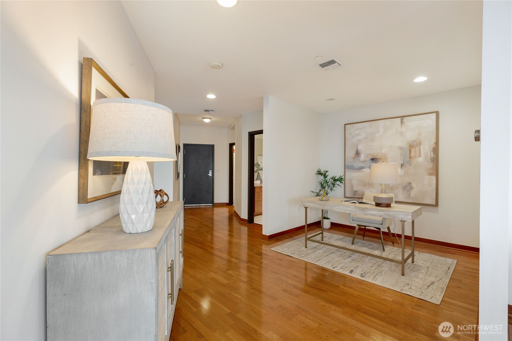 2716 Elliot Avenue #800, Seattle, WA 98121