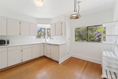 209 W Blaine Street , Seattle, WA 98119 - Photo 12