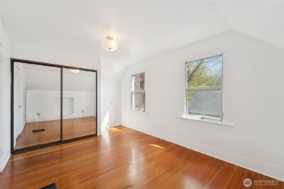 209 W Blaine Street , Seattle, WA 98119 - Photo 17