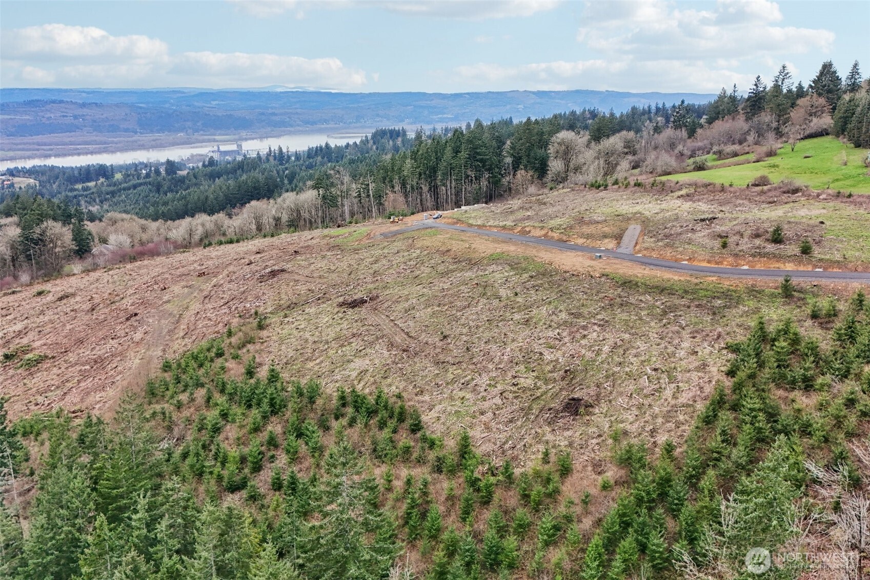 685 Anderson Drive , Kalama, WA 98625