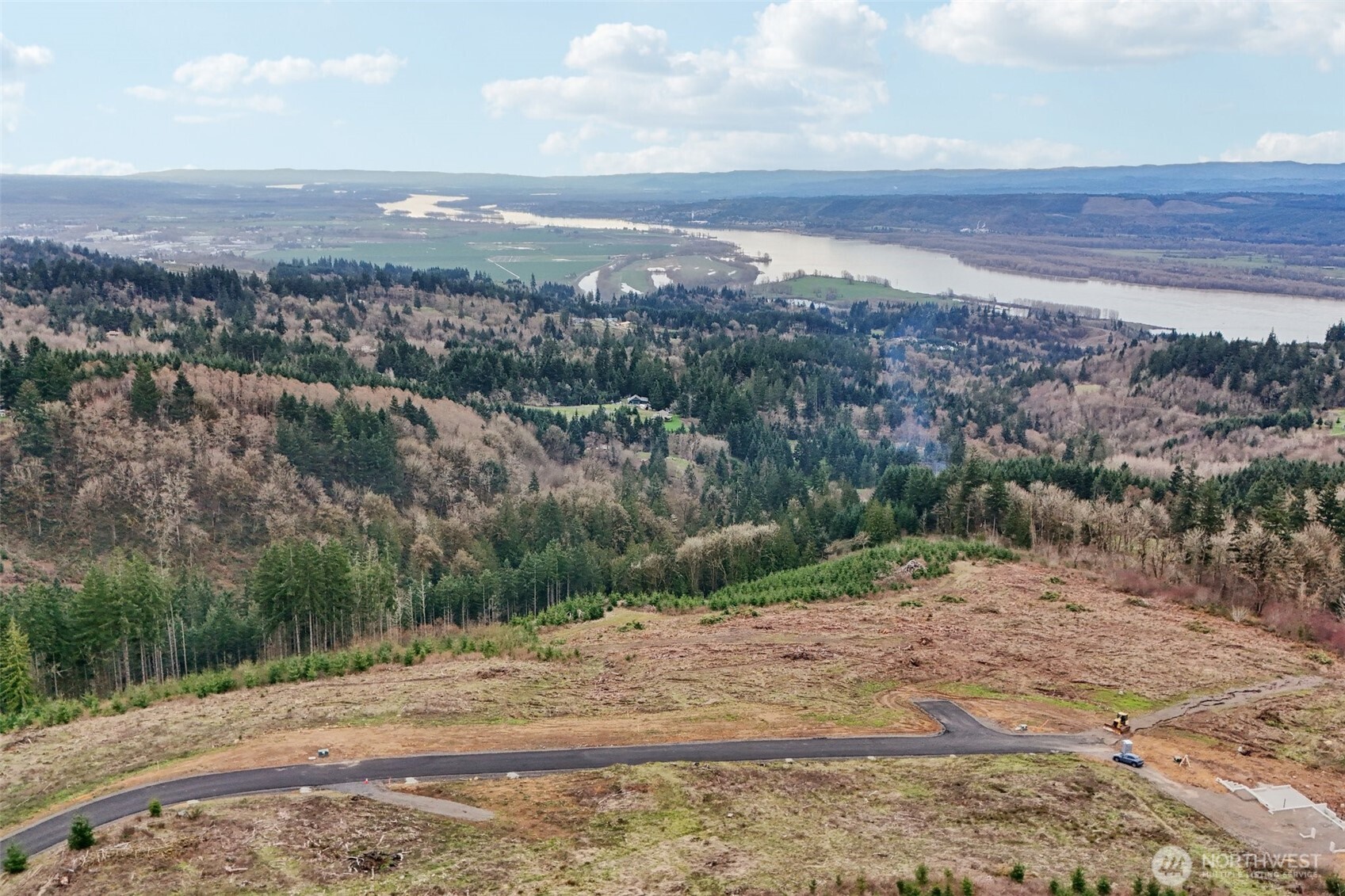 685 Anderson Drive , Kalama, WA 98625