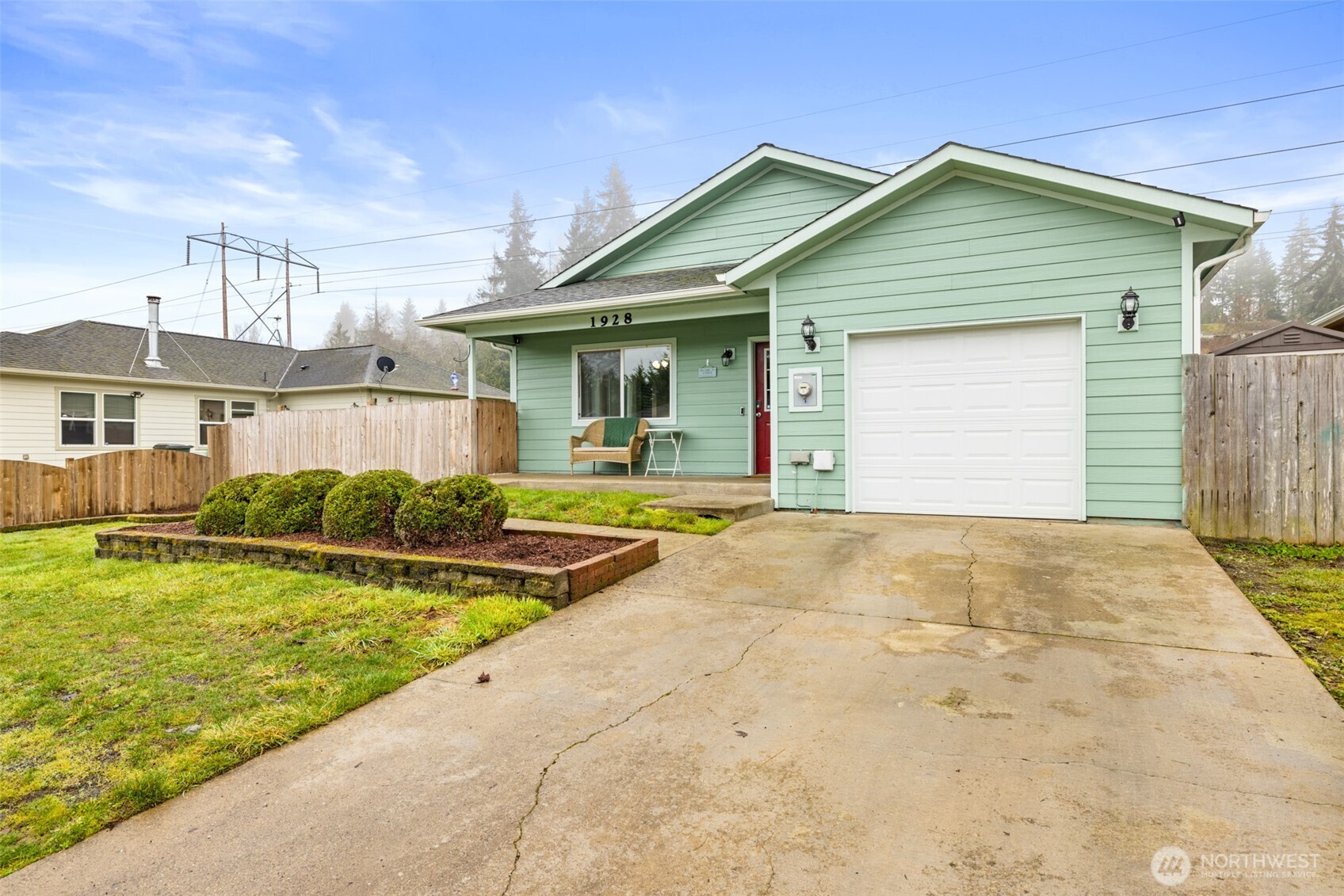 1928 Village Circle , Port Angeles, WA 98362