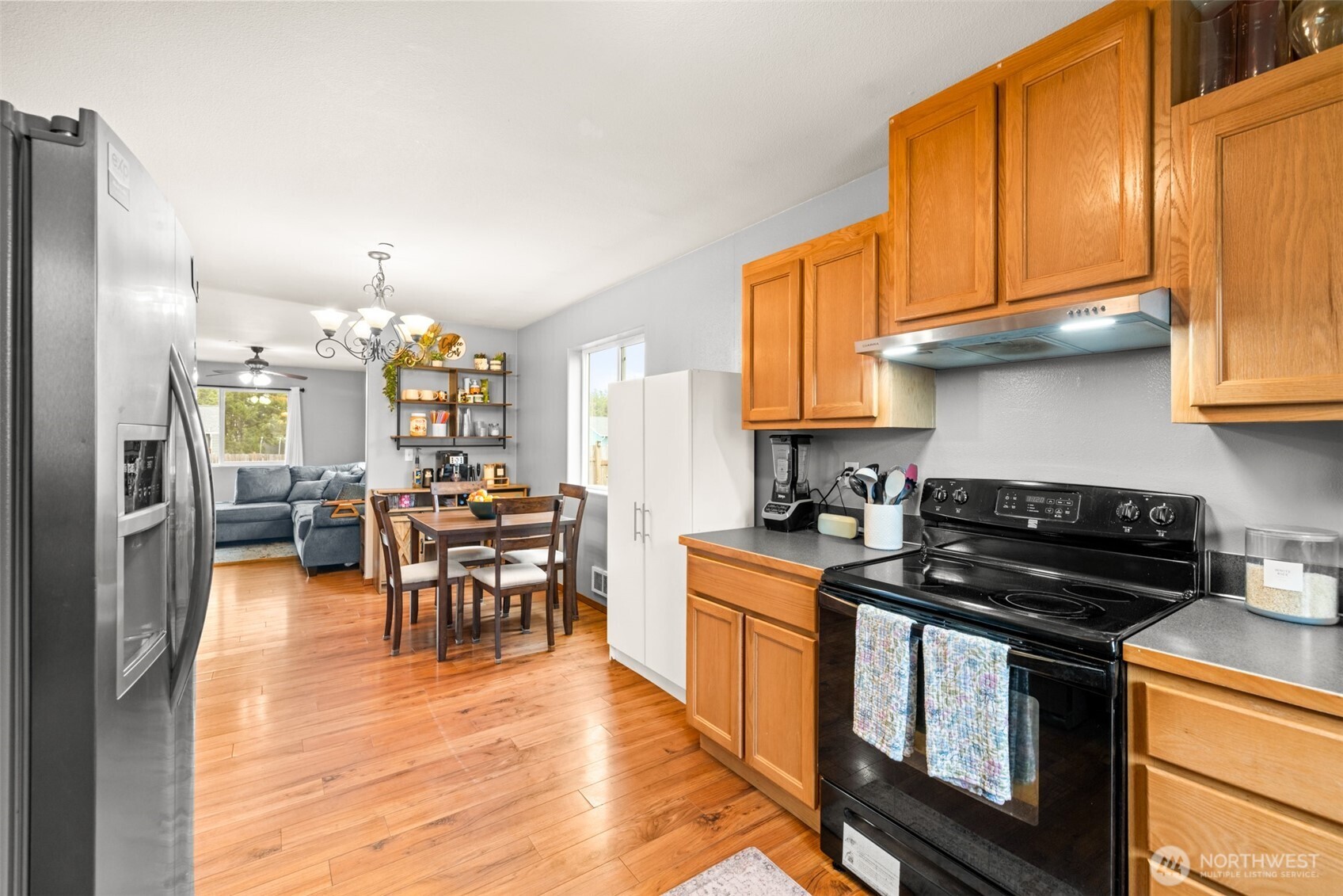 1928 Village Circle , Port Angeles, WA 98362