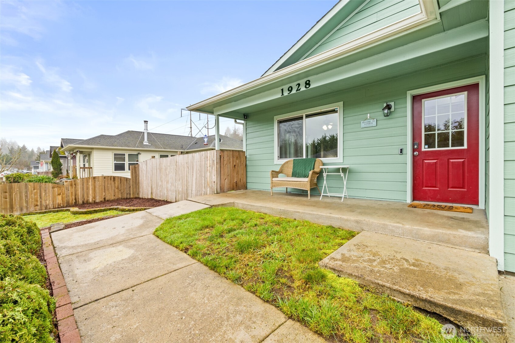 1928 Village Circle , Port Angeles, WA 98362