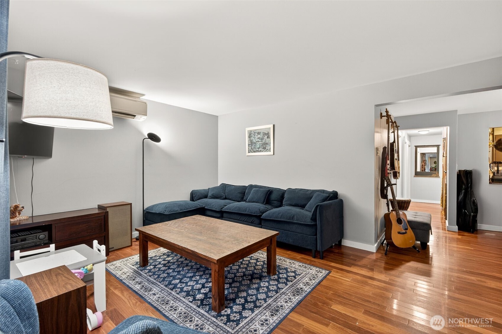 8620 35th Avenue SW, Seattle, WA 98126