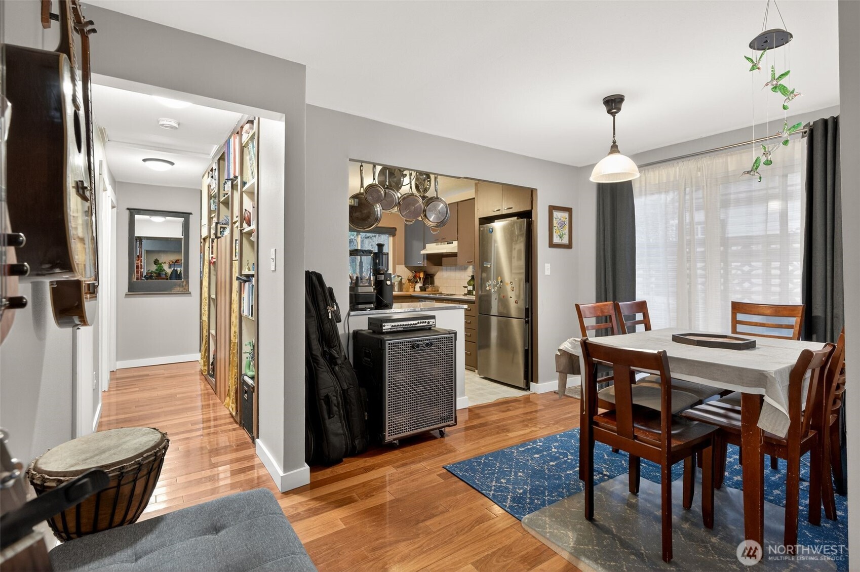 8620 35th Avenue SW, Seattle, WA 98126