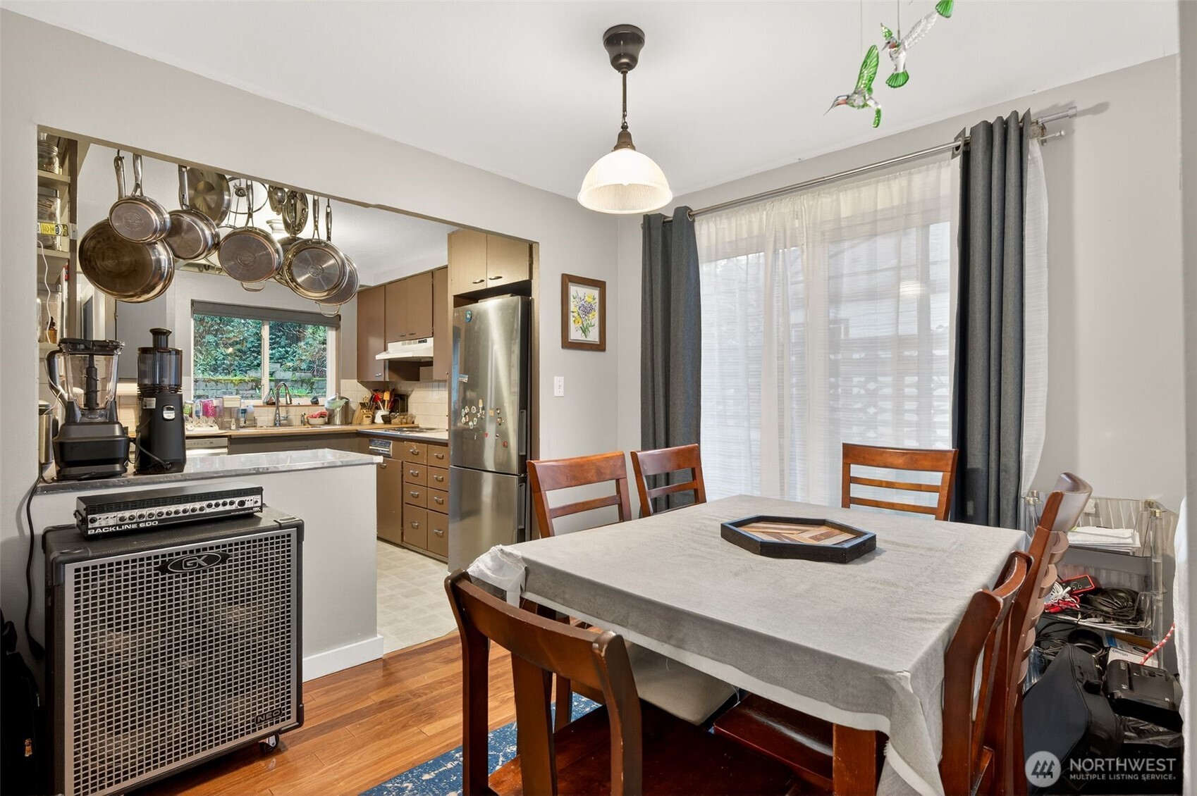 8620 35th Avenue SW, Seattle, WA 98126