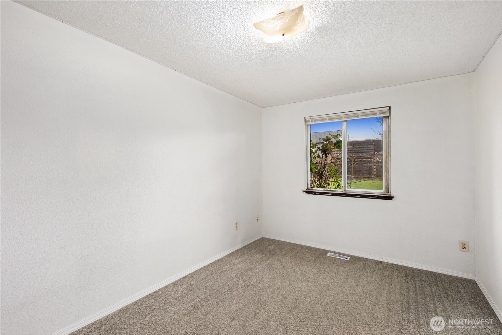 840 Tanbark Street SE, Olympia, WA 98513