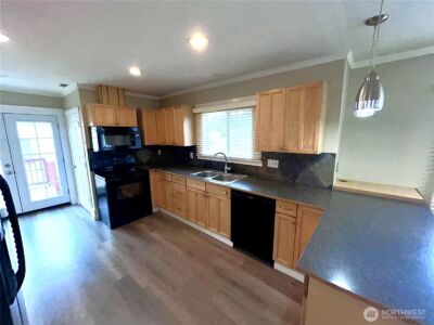 230 S 79th Street , Tacoma, WA 98408-5907 - Photo 10